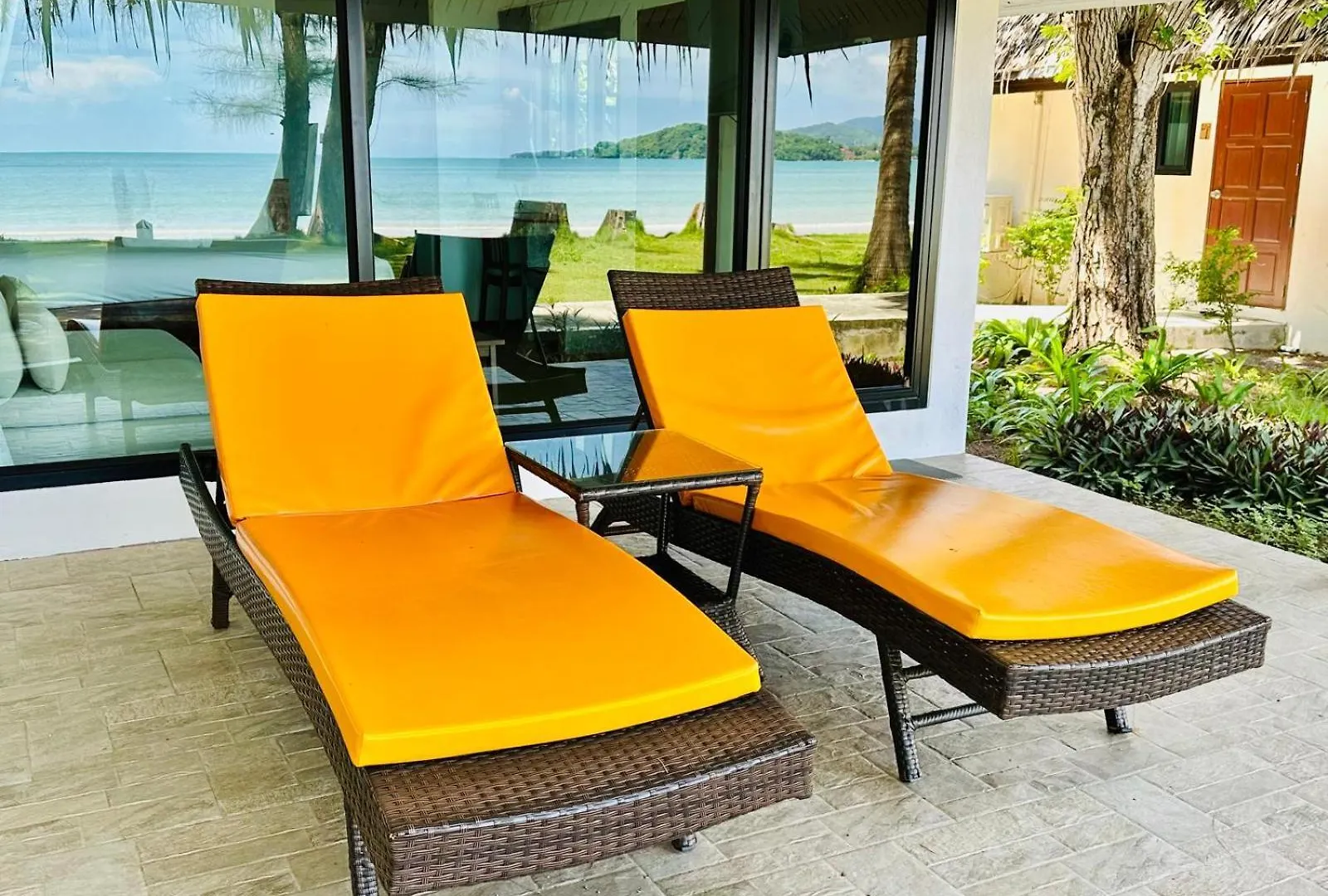 Twin Bay Resort Ko Lanta 3*,