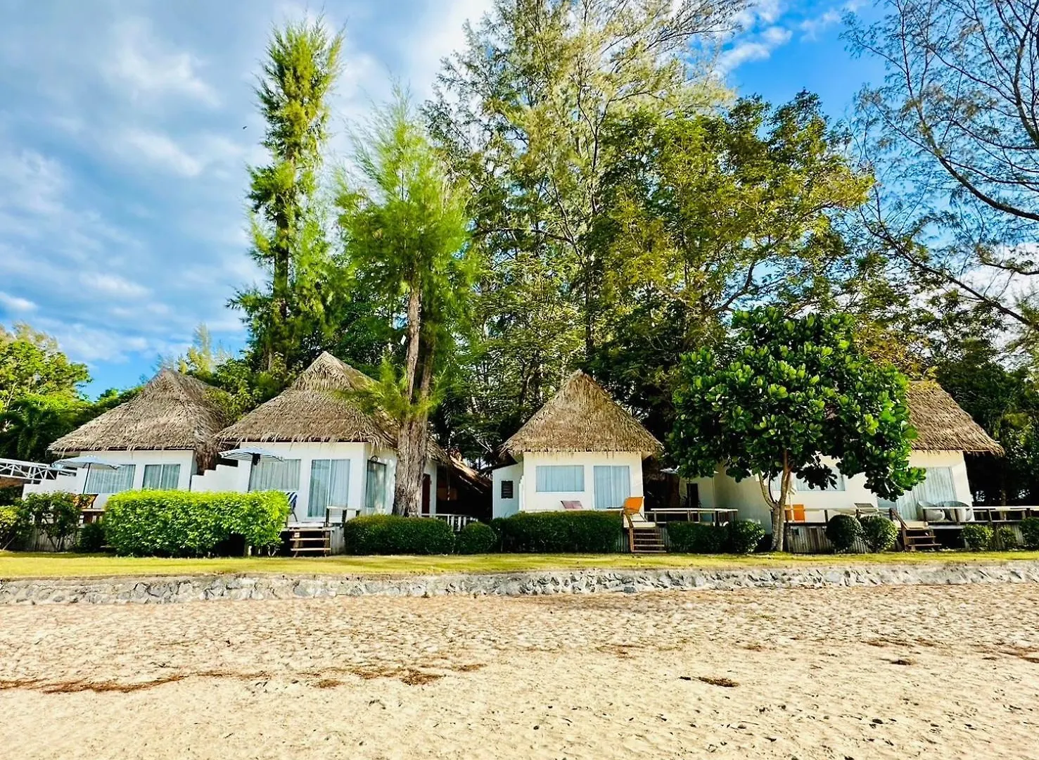 Twin Bay Resort Koh Lanta 3*,  Thailand